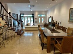 Eastwood Walk Gardens (D16), Terrace #474377551